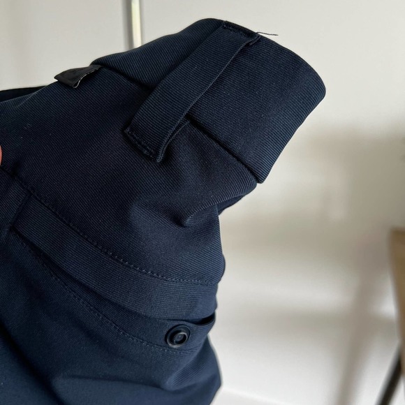 lululemon athletica Navy Blue Men's Flat Front Shorts - Picture 4 of 7